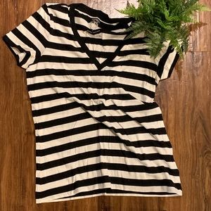 // 3 for $12 express v-neck striped tee //